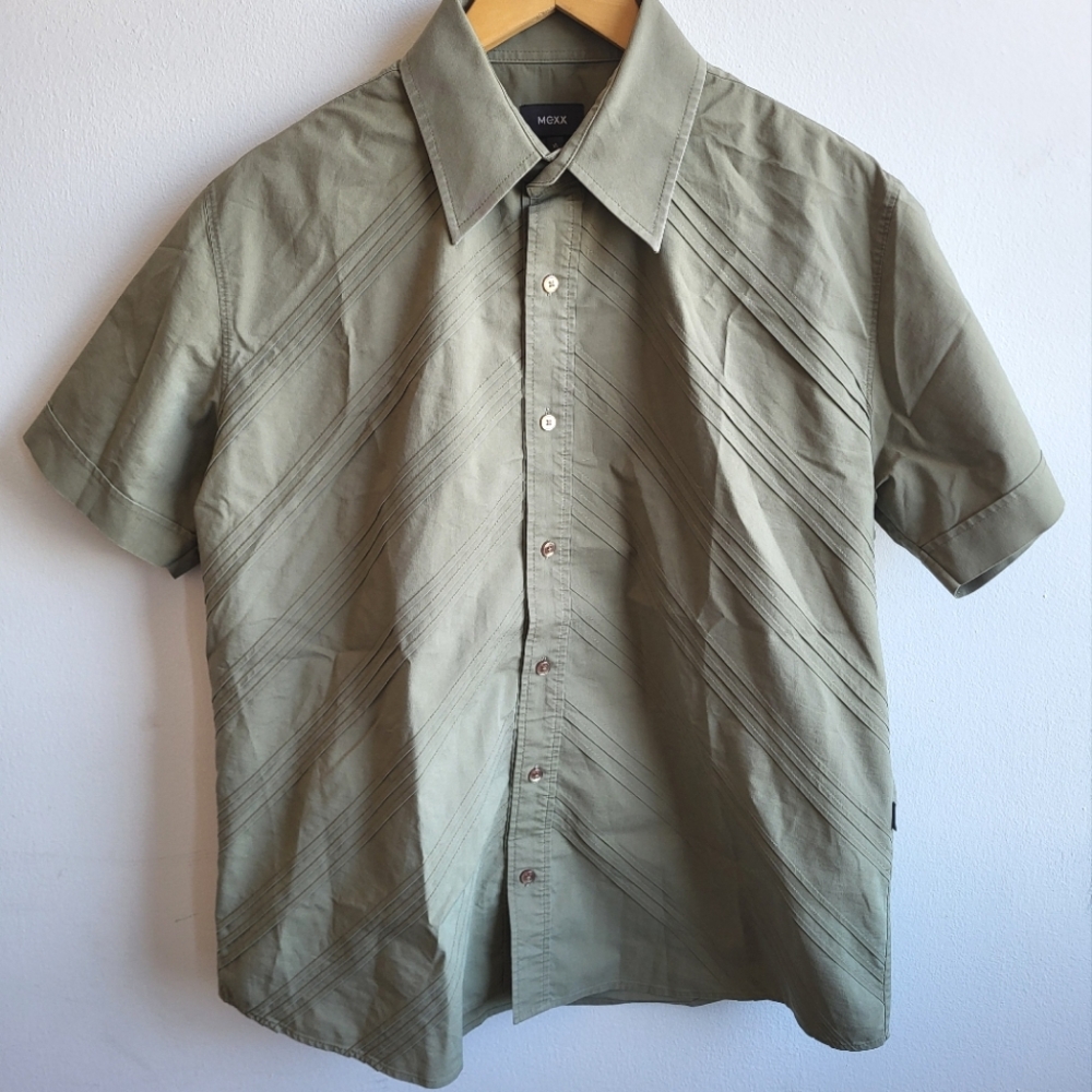 Mexx Shirts  Men's Short Sleeve Button Up Shirt  Size: XL